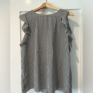Black and white stripped ruffle shell. Size L. Wore once.